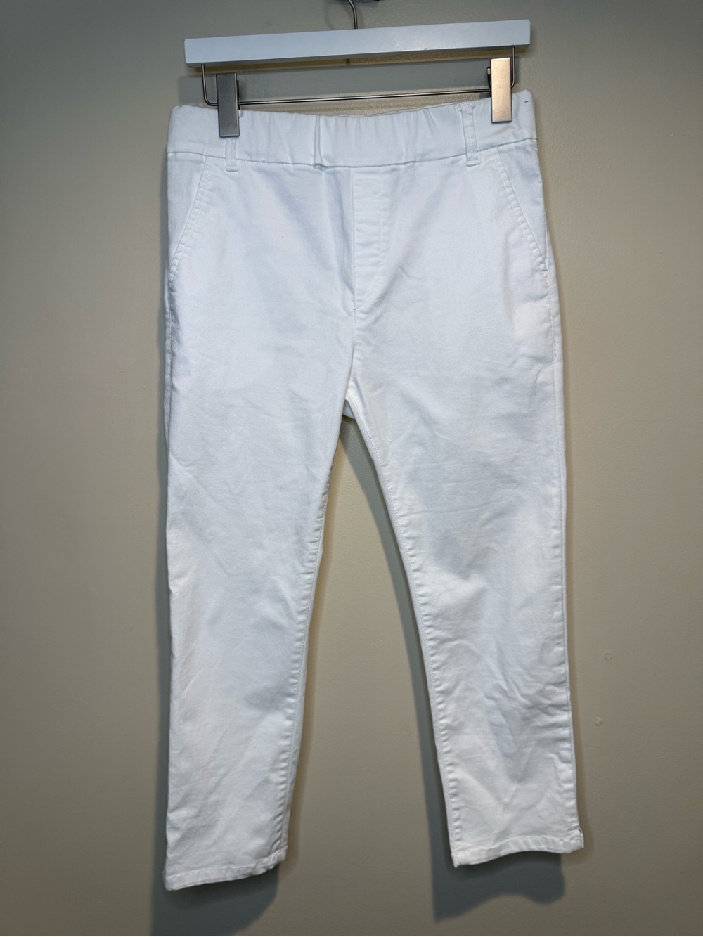 Bevy Flog White Pull On Pants cropped